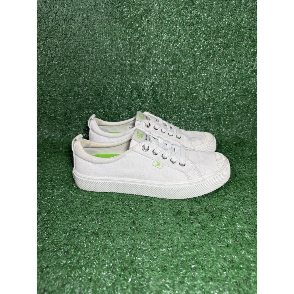 Cariuma OCA Low Womens Size 8 Mens‎ 6.5 White Canvas Skate Shoes Casual Sneakers
